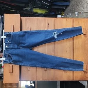 Levi Strauss: Signature 721 High Rise Skinny Jeans, Medium-wash, size 4/w27